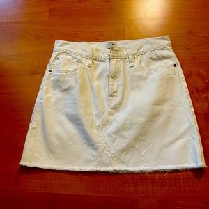 White denim skirt